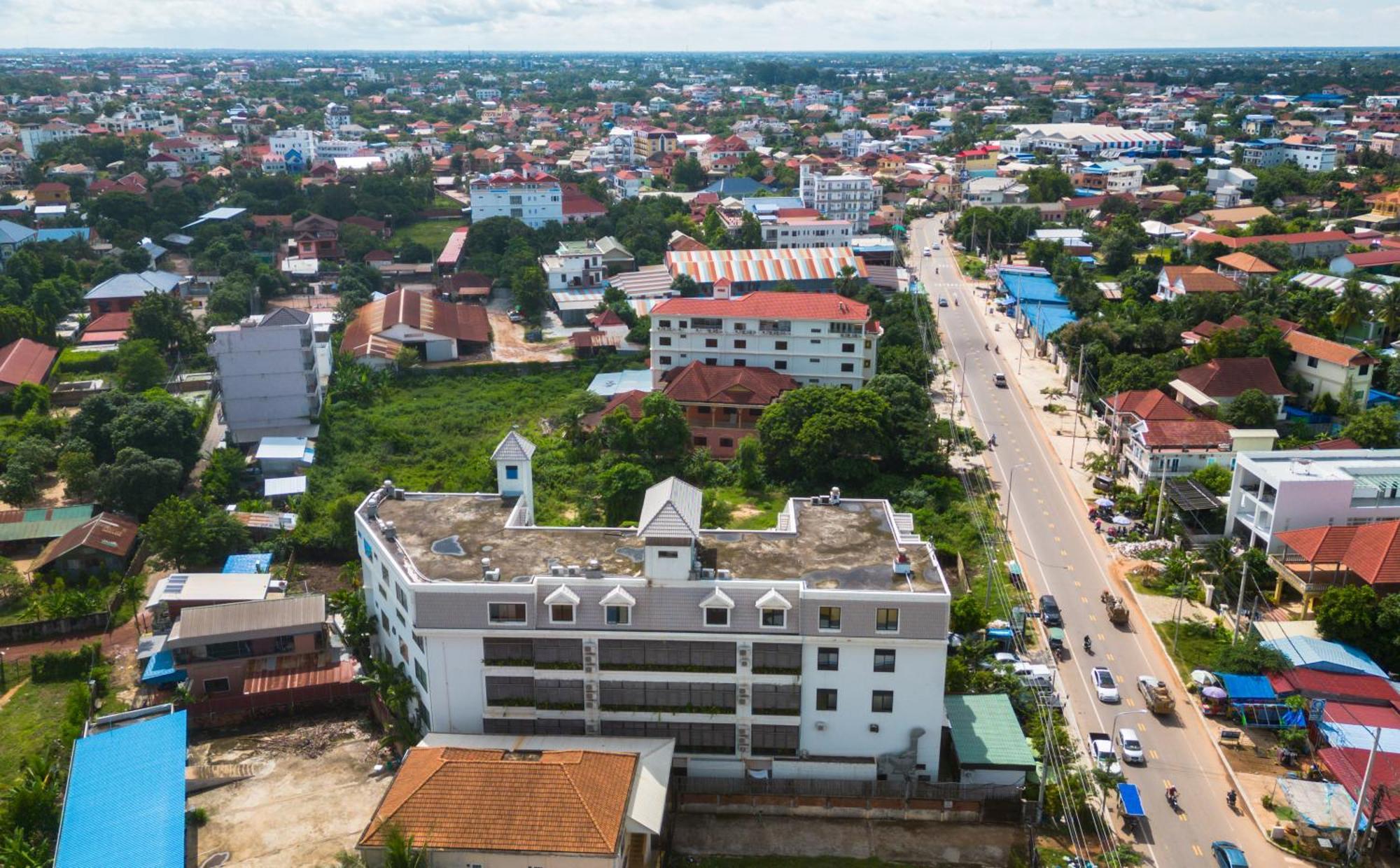 Bayon Modern Residence Siem Reap Exterior foto